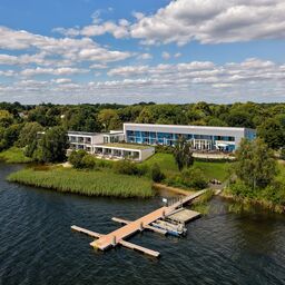 Luftaufnahme Strandhotel, Foto: Julia Kussatz